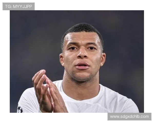 足球明星因吃小孩事件引发热议社交媒体上掀起轩然大波 足球明星因吃小孩事件引发热议社交媒体上掀起轩然大波