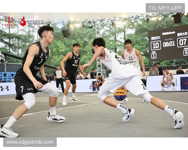 上海篮球队在篮球节奏排名中创下新高引领全国潮流 上海篮球队在篮球节奏排名中创下新高引领全国潮流