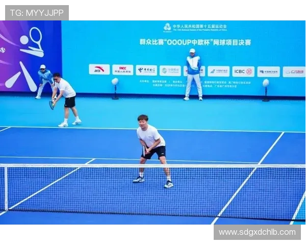 赛后分析:上海网球队与武汉网球队的速度对决全景回顾 赛后分析:上海网球队与武汉网球队的速度对决全景回顾