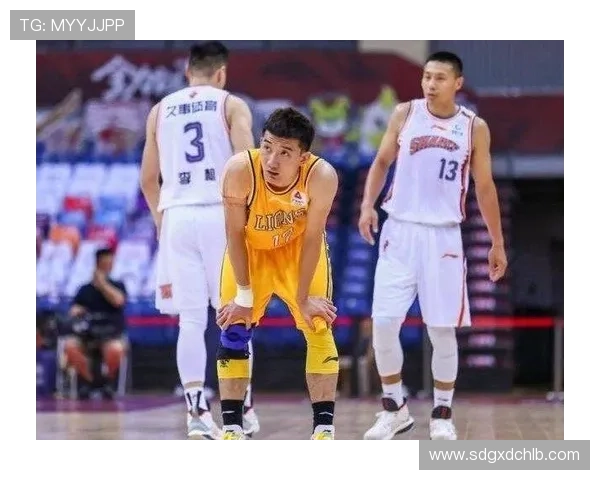 西安羽毛球队在亚运会积分榜中以90分稳居第一名展现强劲实力 西安羽毛球队在亚运会积分榜中以90分稳居第一名展现强劲实力