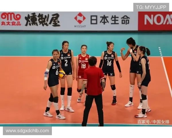 杭州排球队与重庆排球队赛后复盘分析个人能力对比与表现总结